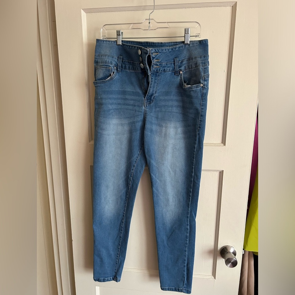 EUC refuge denim Ibiza jeans size 11. Price to sell- make me an offer.